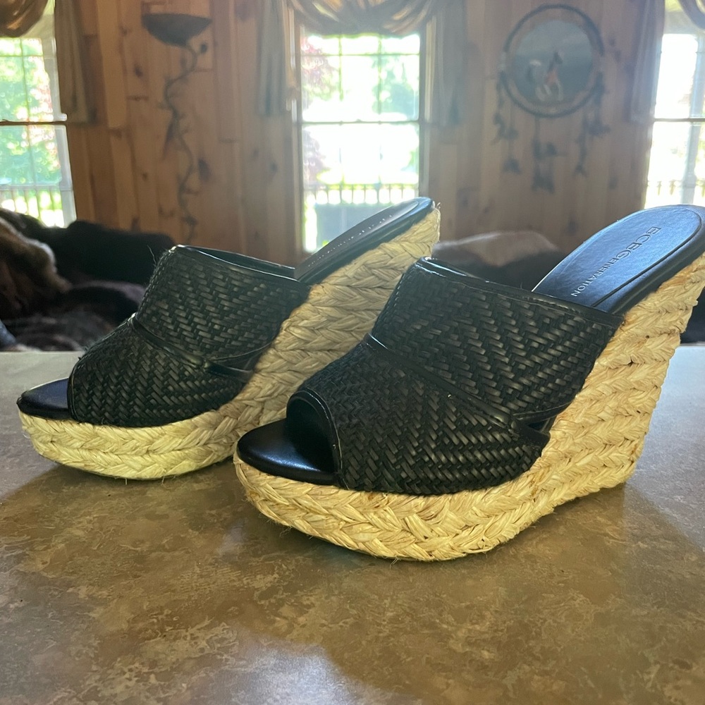 Bcbg Generation Peep Toe Platform 7 - image 1